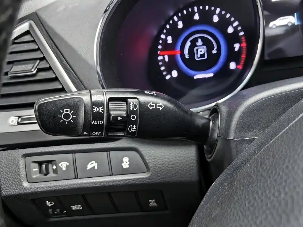 Hyundai Grand Santa Fe 2016 2013 3.0L 7-Seater 4WD Comfort Edition
