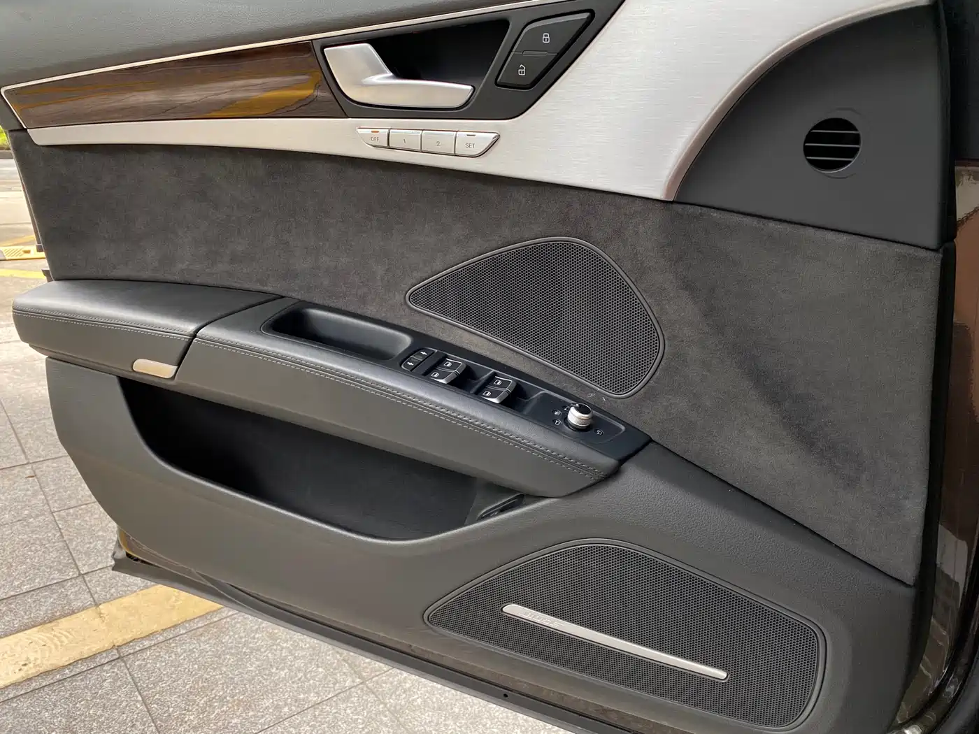 Audi A8 2014 A8L 50 TFSI quattro Luxury фото 8