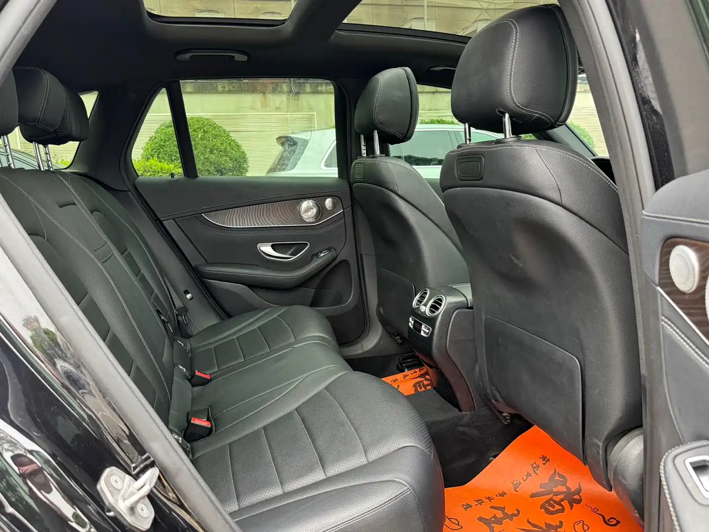 Mercedes-Benz GLC 2017 GLC 300 4MATIC Dynamic фото 5