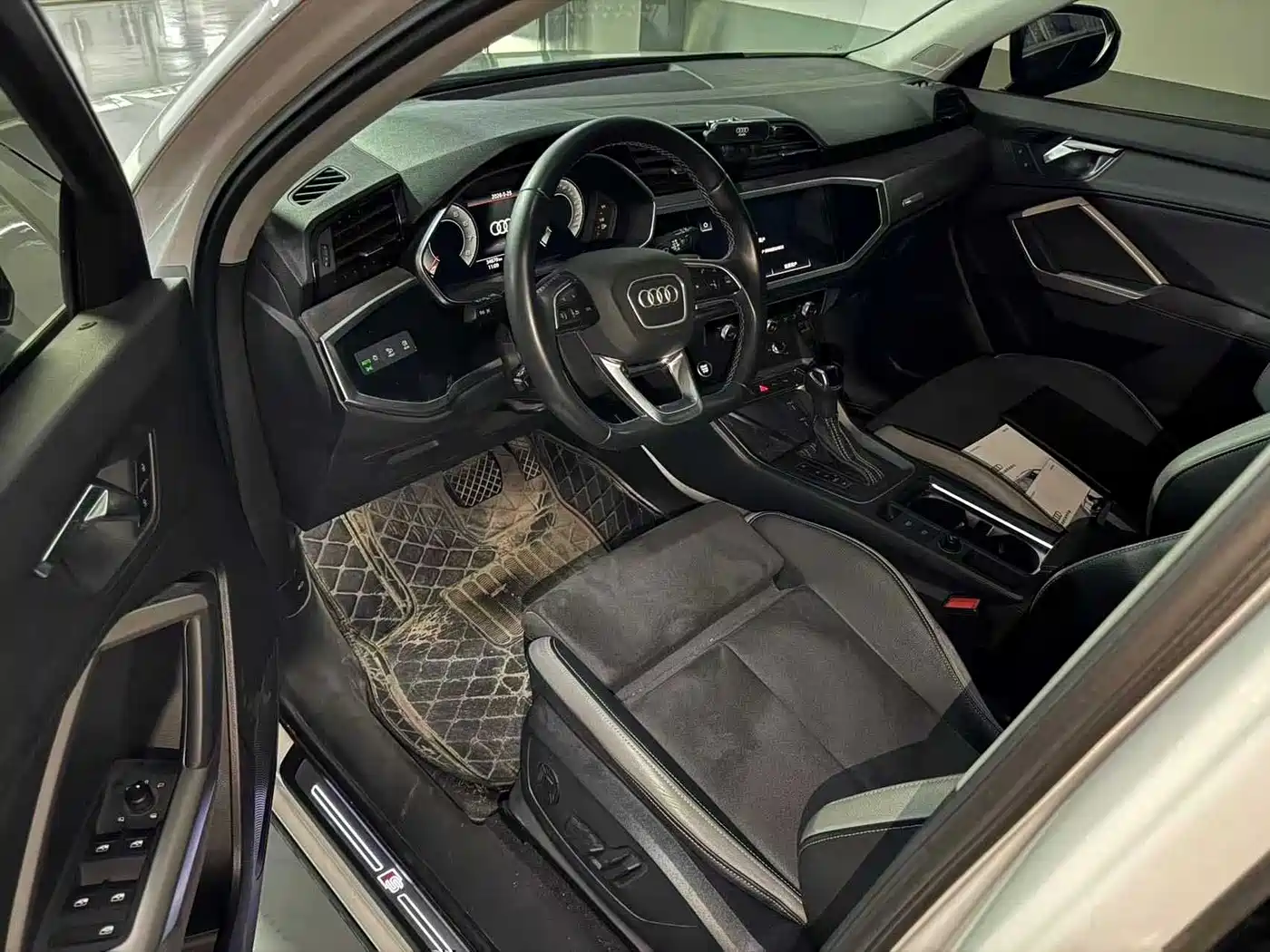 Audi Q3 2022 35 TFSI Fashion Dynamic фото 2