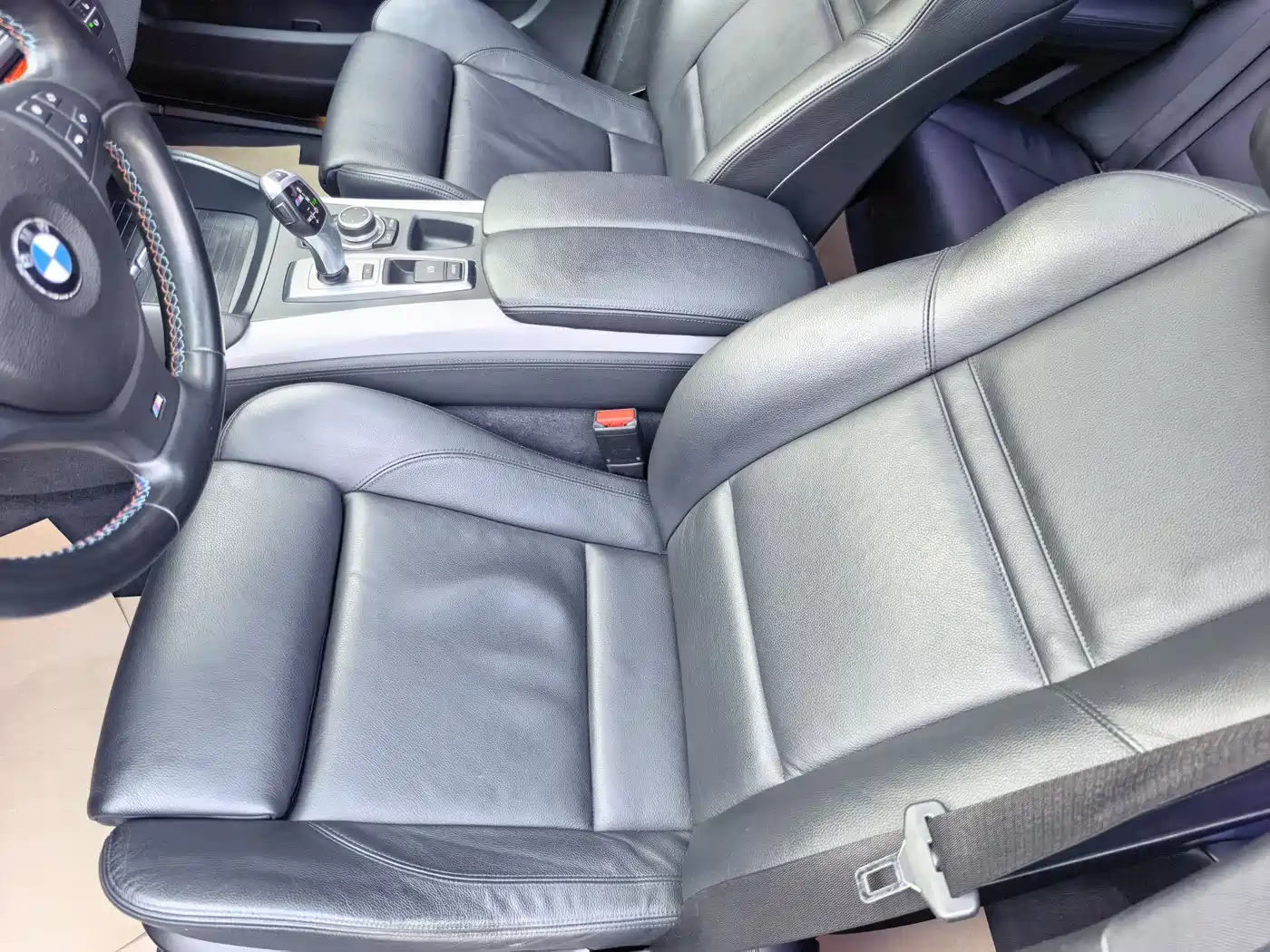 BMW X5 M 2010 X5 M фото 12