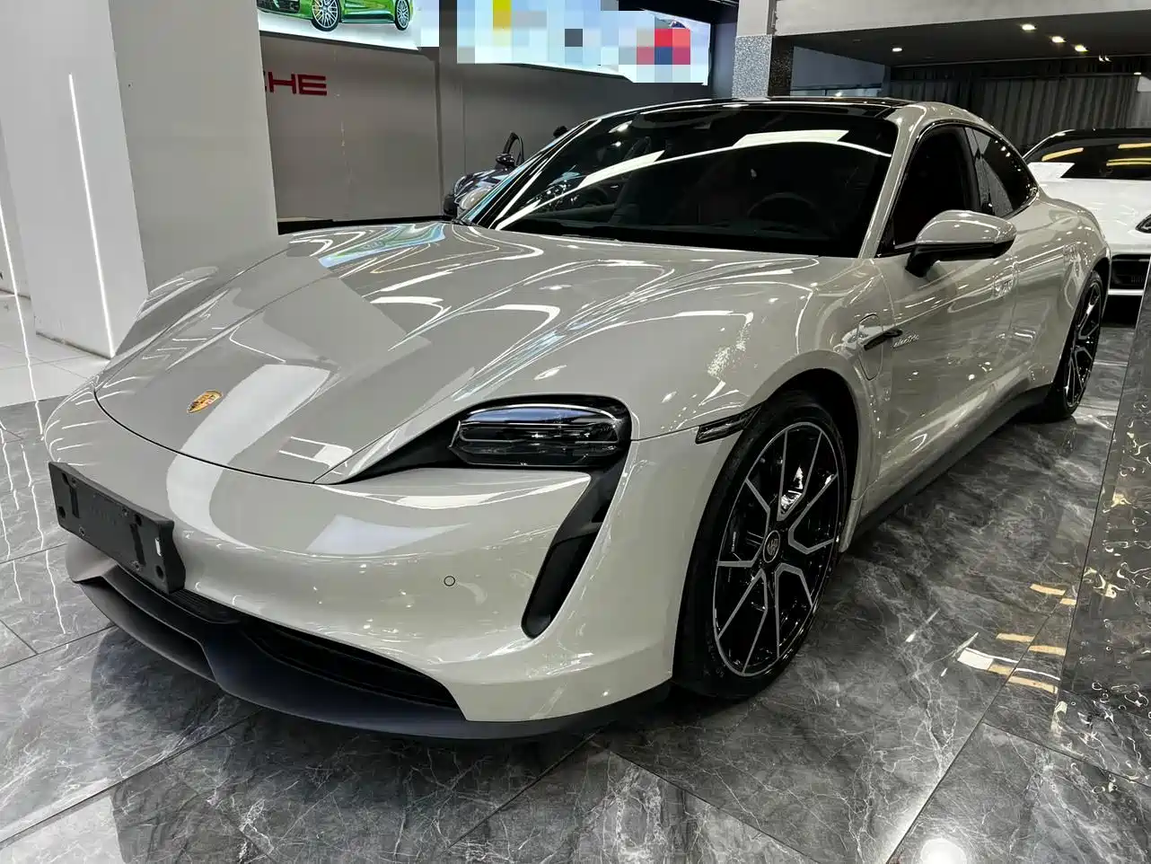 Porsche Taycan 2024 Taycan 4
