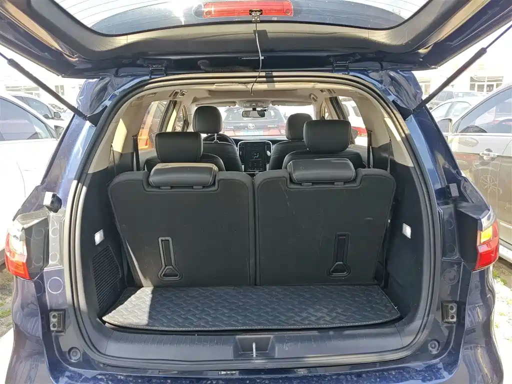 BYD Song MAX 2018 1.5T Auto Smart Connected Elite 6-Seater фото 19