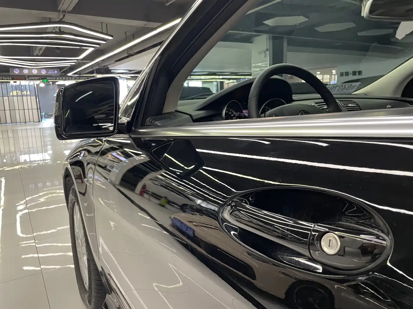 Mercedes-Benz R-Class 2017 R 320 4MATIC Business Collector's Edition фото 40