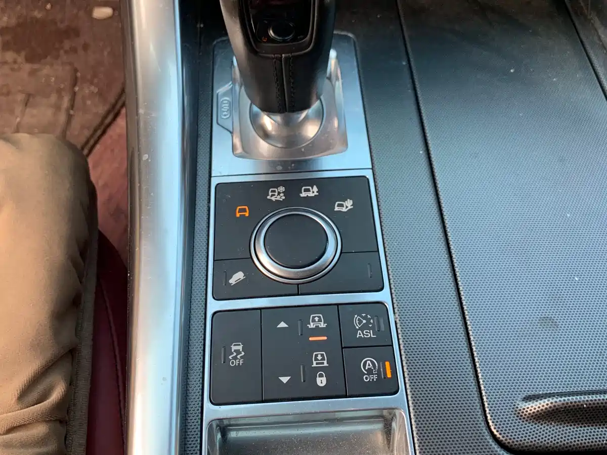 LAND ROVER RANGE ROVER SPORT