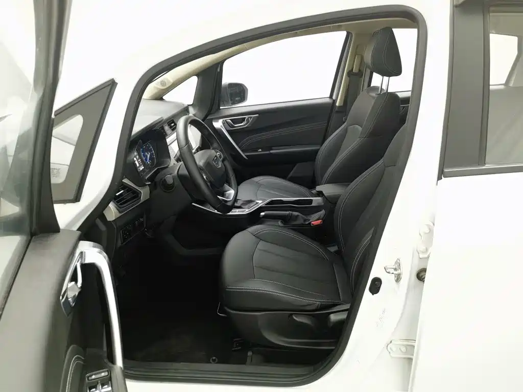 Geely Vision X3, миниатюра 10