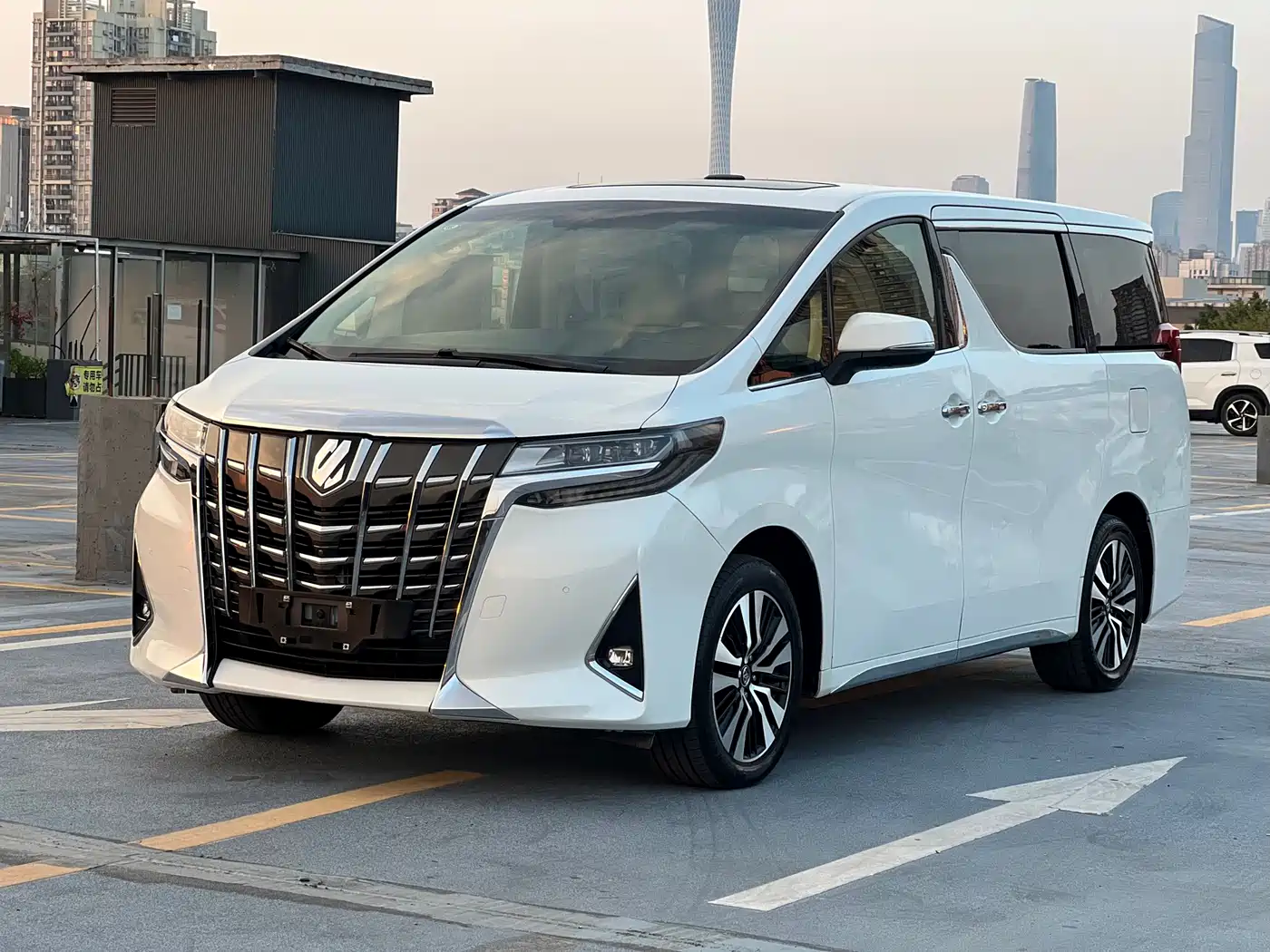 Toyota Alphard 2018 Facelift 3.5L Premium Edition