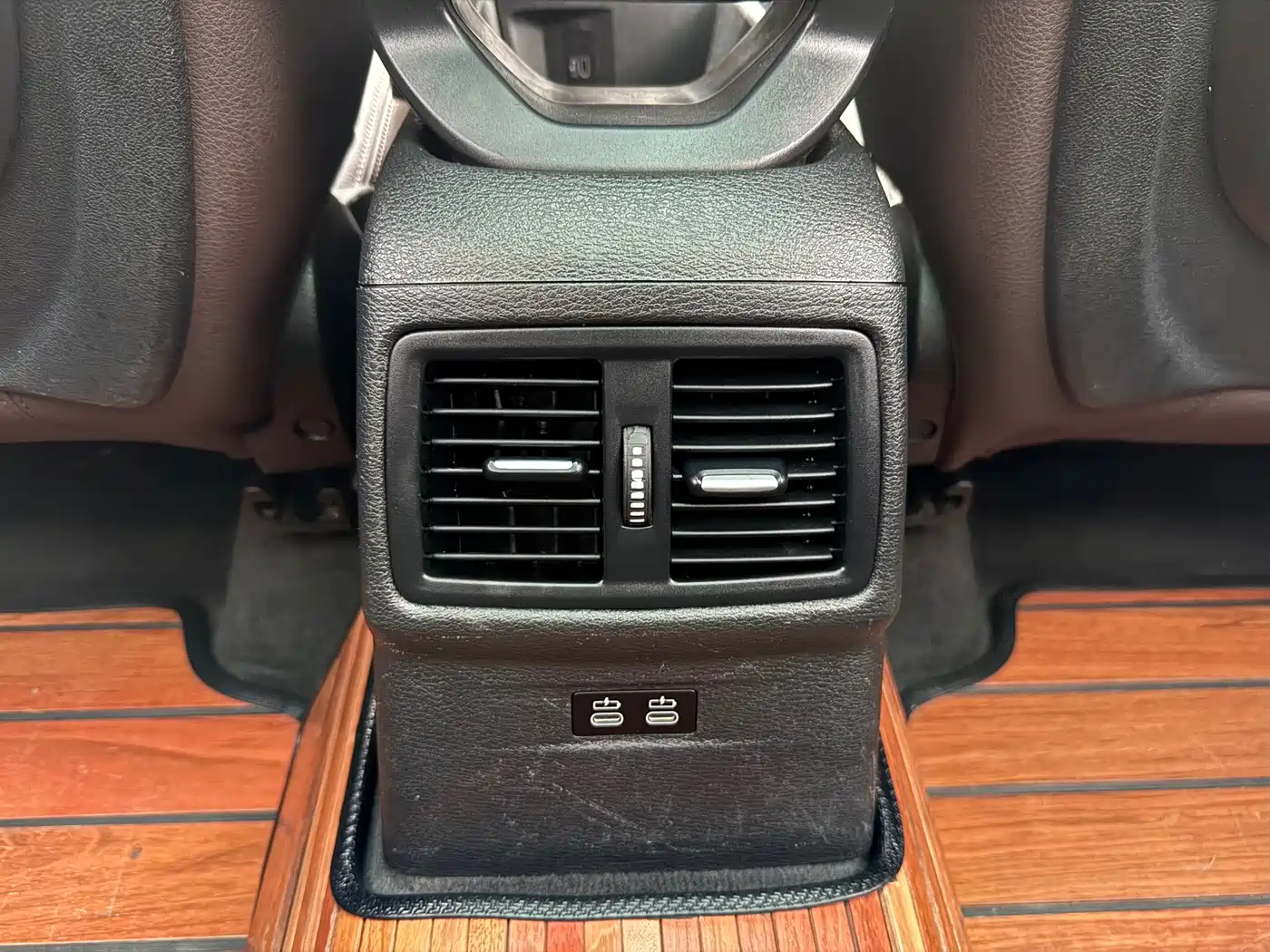 BMW X1 2022 sDrive25Li Leading фото 13