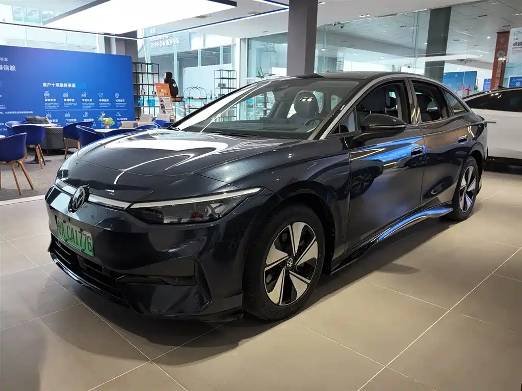 VOLKSWAGEN ID.7 VIZZION