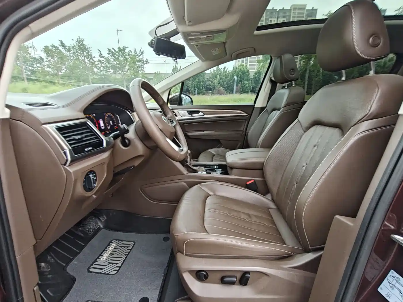 Volkswagen Viloran 2020 330TSI Luxury Edition фото 8