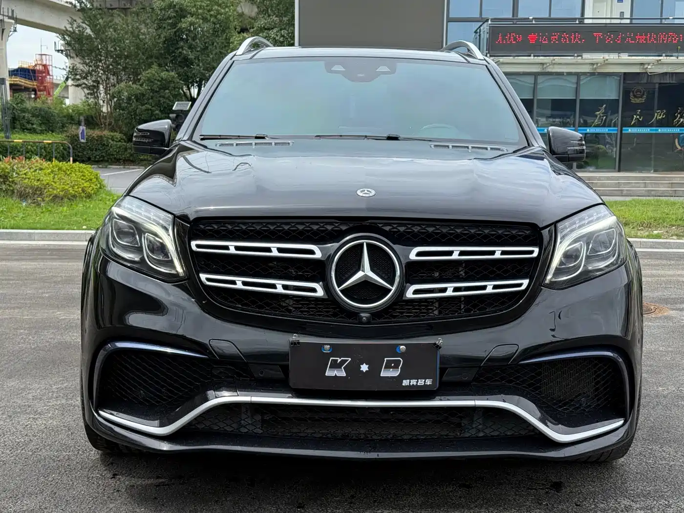 Mercedes-Benz GLS AMG
