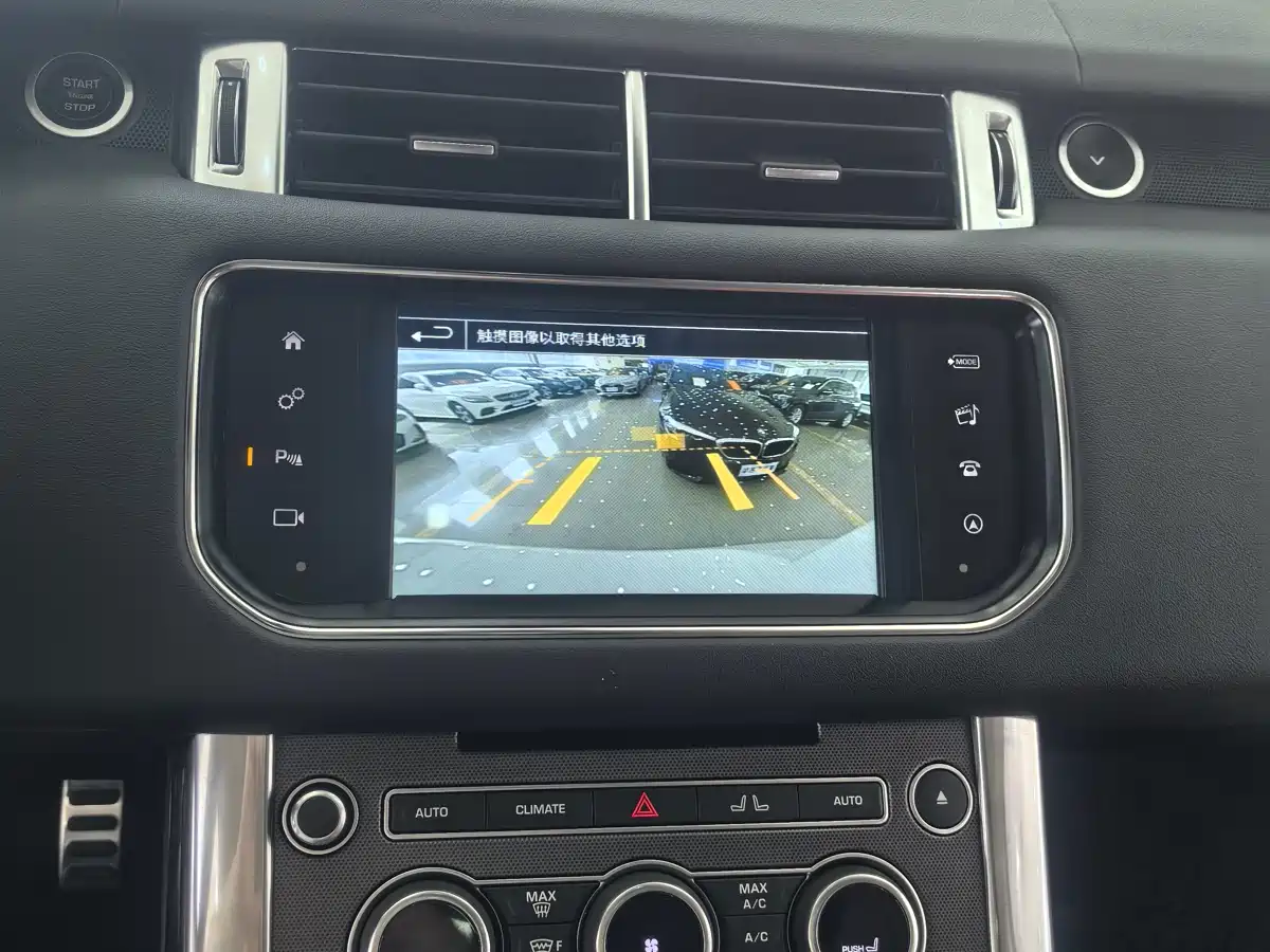Land Rover Range Rover Sport 2016 Model 3.0 SDV6 HSE DYNAMIC фото 18