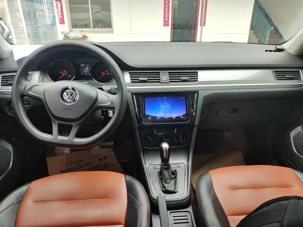 Volkswagen Bora 2018 1.5L Automatic Fashion фото 10