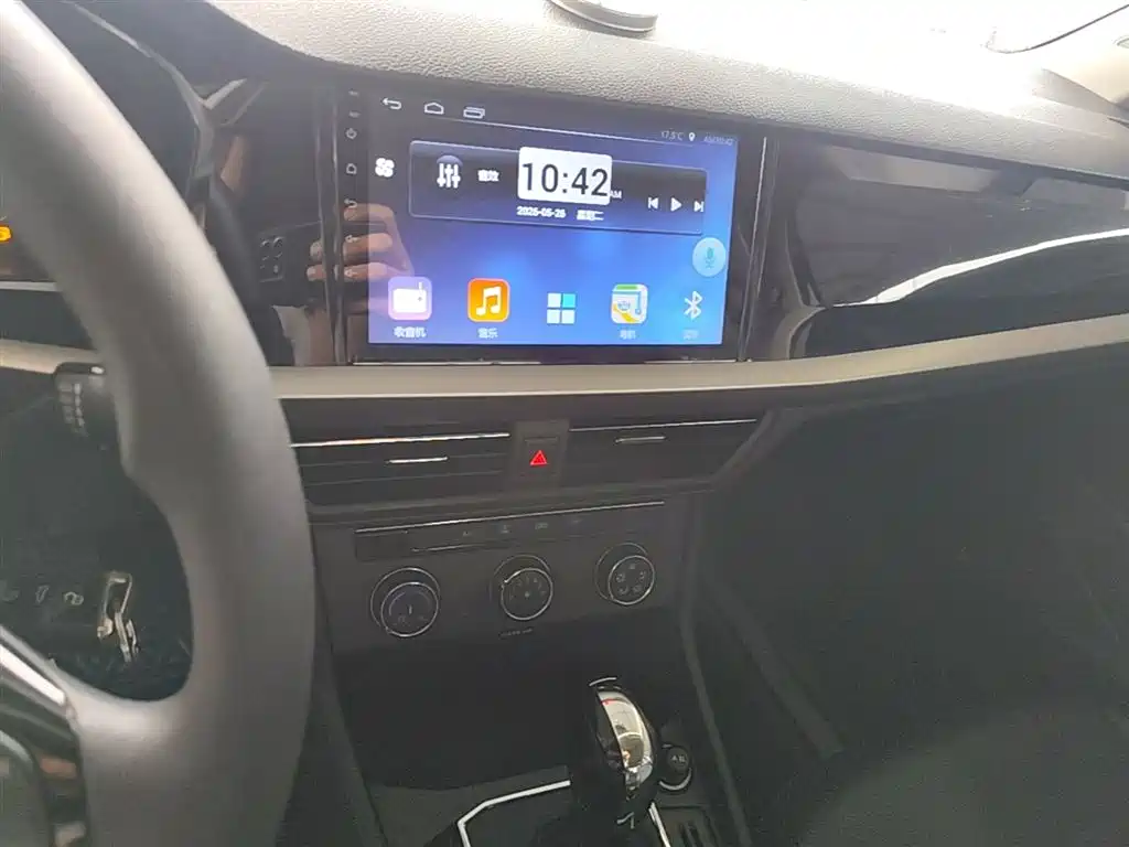 Volkswagen Lavida 2019 1.5L Automatic Comfort Edition China VI фото 13