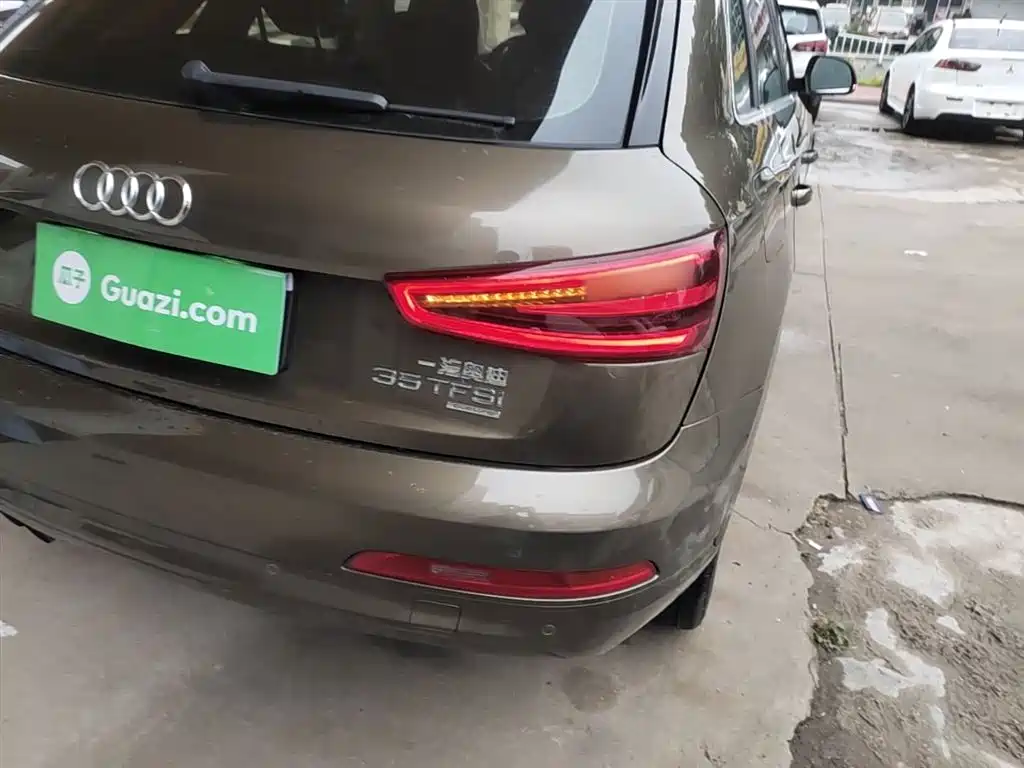Audi Q3 2015 35 TFSI quattro Technology фото 8