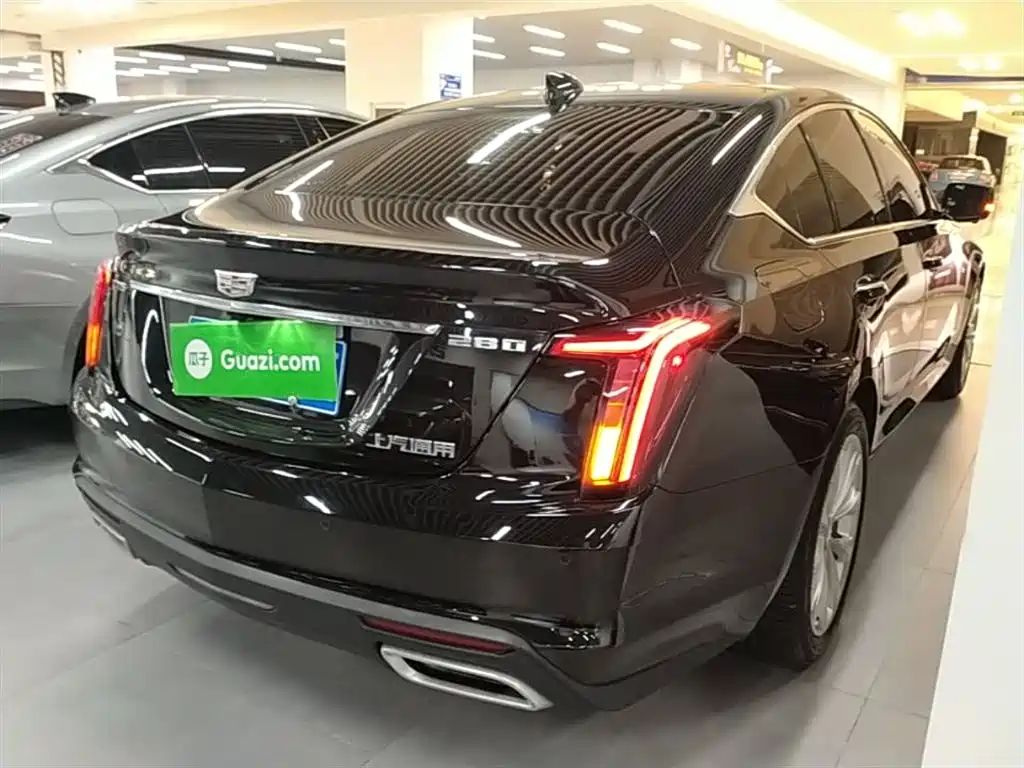 Cadillac CT5 2023 28T Platinum Style фото 7