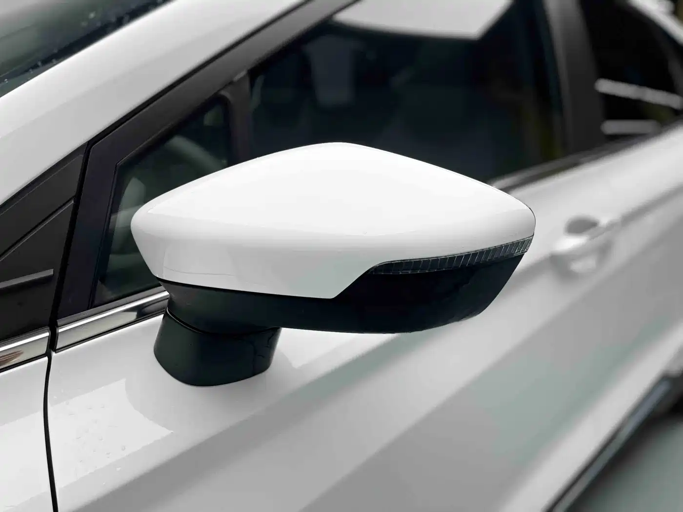 GEELY AUTOMOBILE EMGRAND S