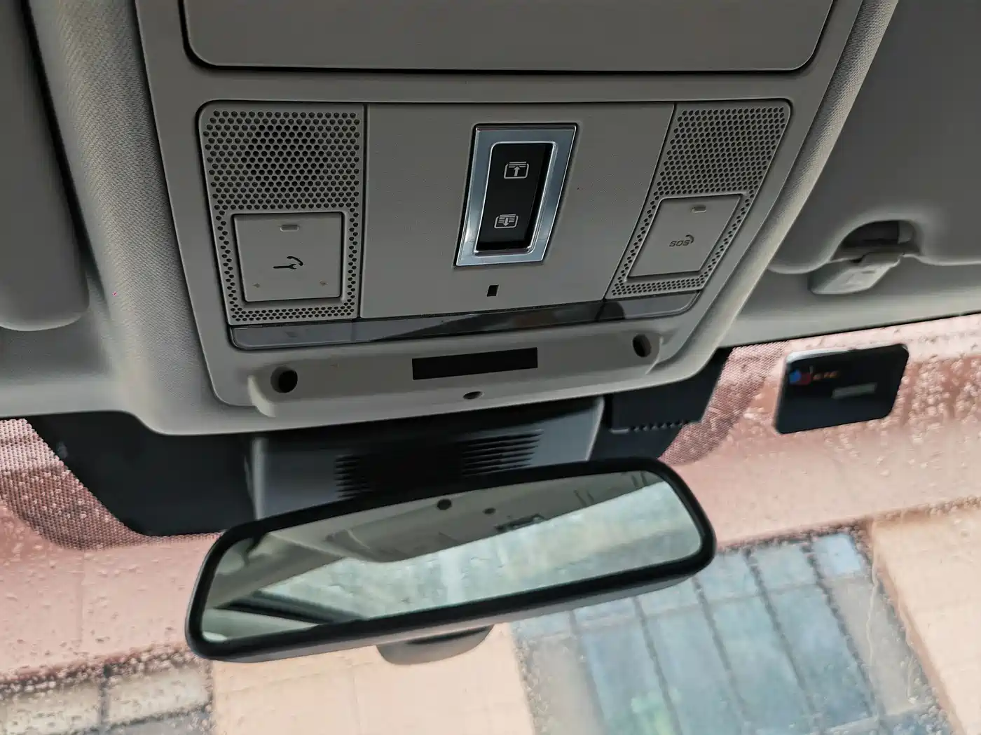 Land Rover Discovery Sport 2019 240PS SE Edition China VI фото 18