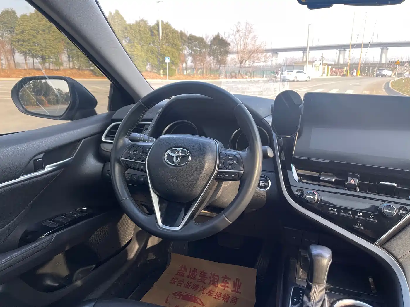 Toyota Camry 2023 2.0G Luxury Edition фото 15