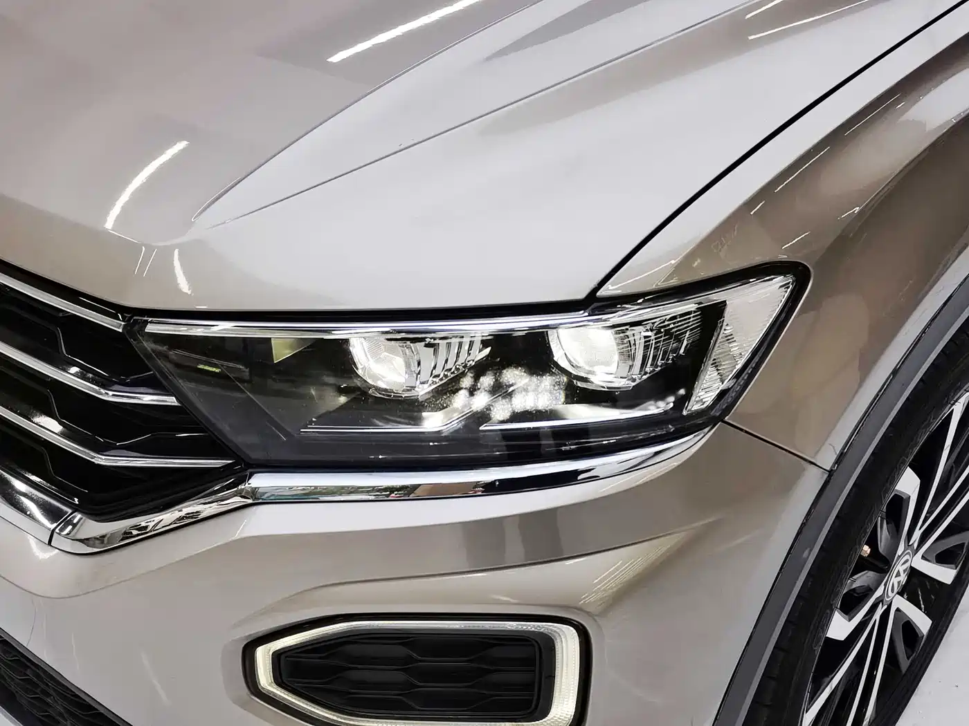 Volkswagen T-ROC 2018 280TSI DSG 2WD Comfort (China V) фото 23