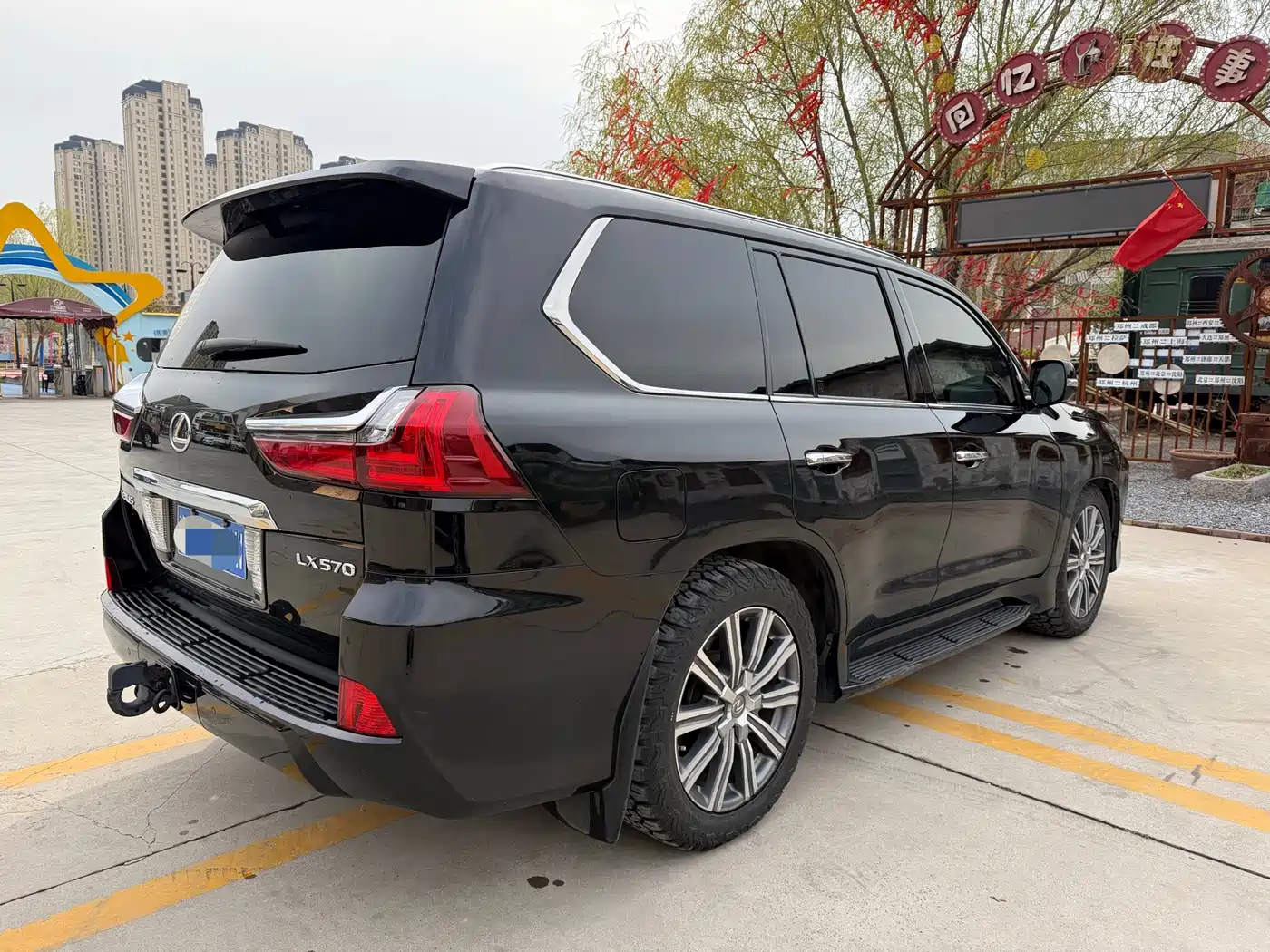 Lexus LX 2016 570 Luxury Premium Edition фото 5