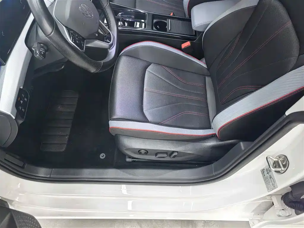 Volkswagen Lamando 2023 Lamando L 280TSI DSG Cool Edition фото 7