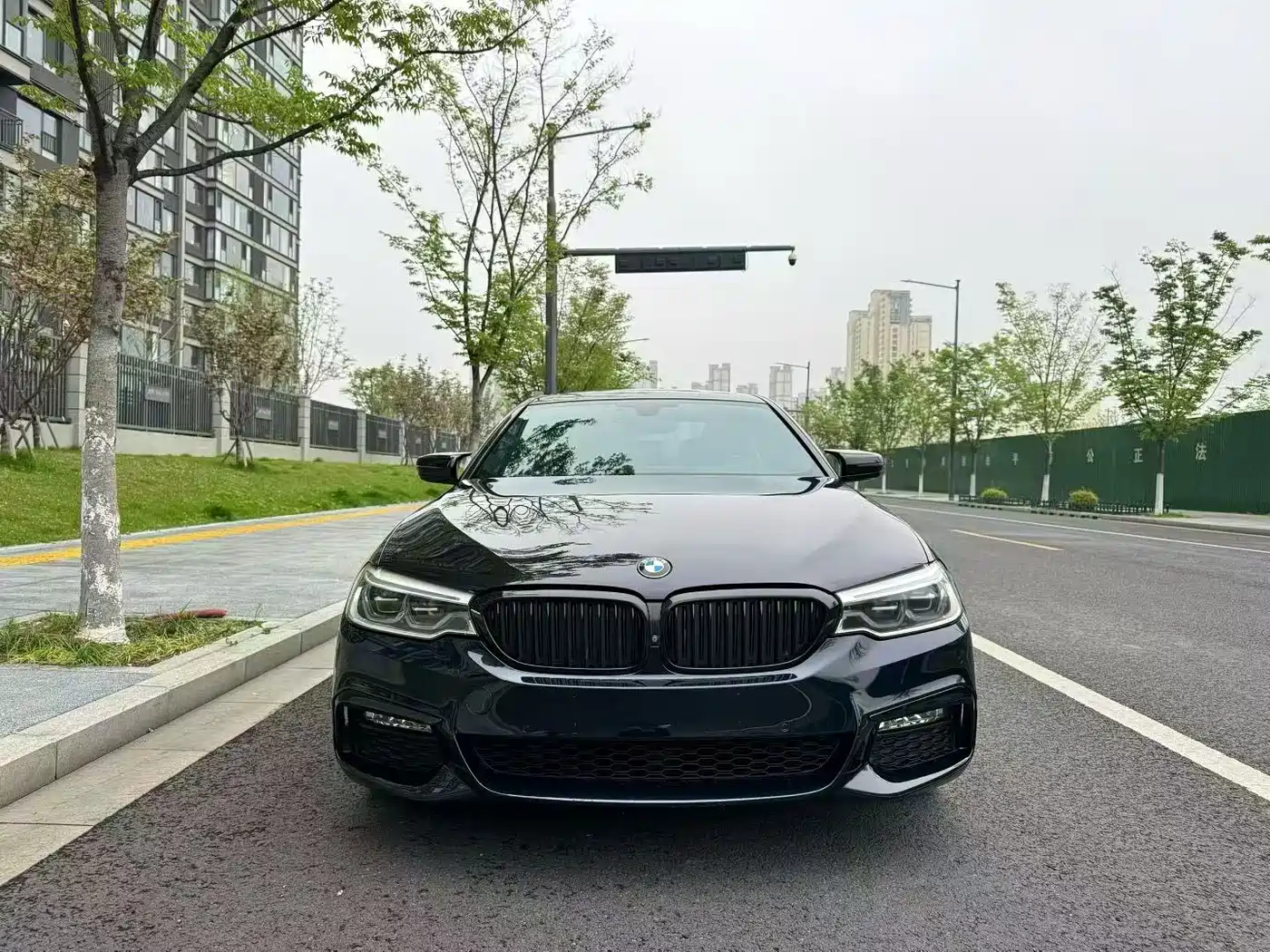BMW 5 Series 2018 Facelift 530Li Exclusive M Sport Package фото 2