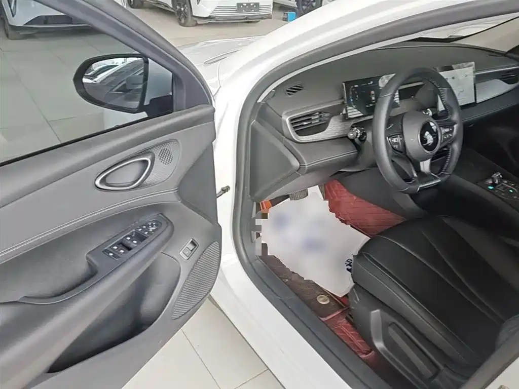 BYD Hai Bao 05 DM-i 2025 DM-i Smart Drive Edition 55KM Luxury фото 16