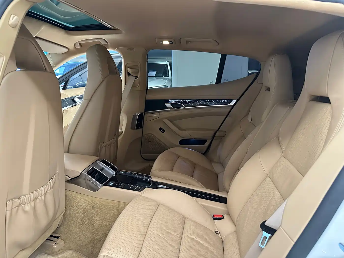 Porsche Panamera 2014 Panamera 4 3.0T фото 14