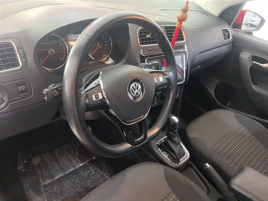 Volkswagen Polo 2018 1.5L Auto Comfort фото 11