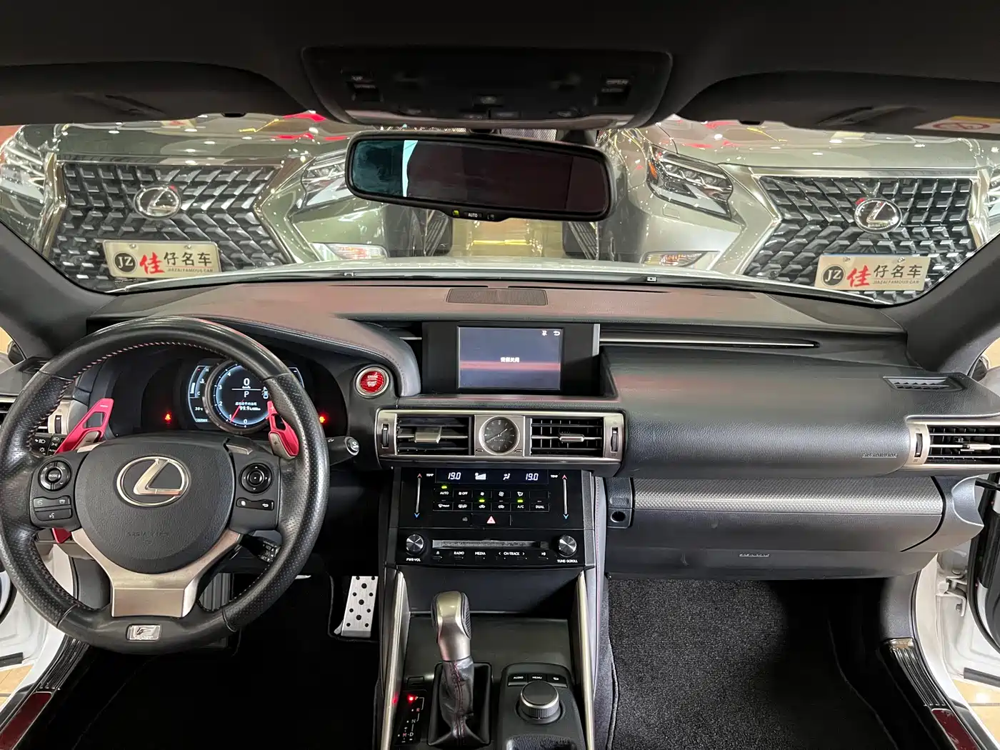 Lexus IS 2013 250 F SPORT фото 16