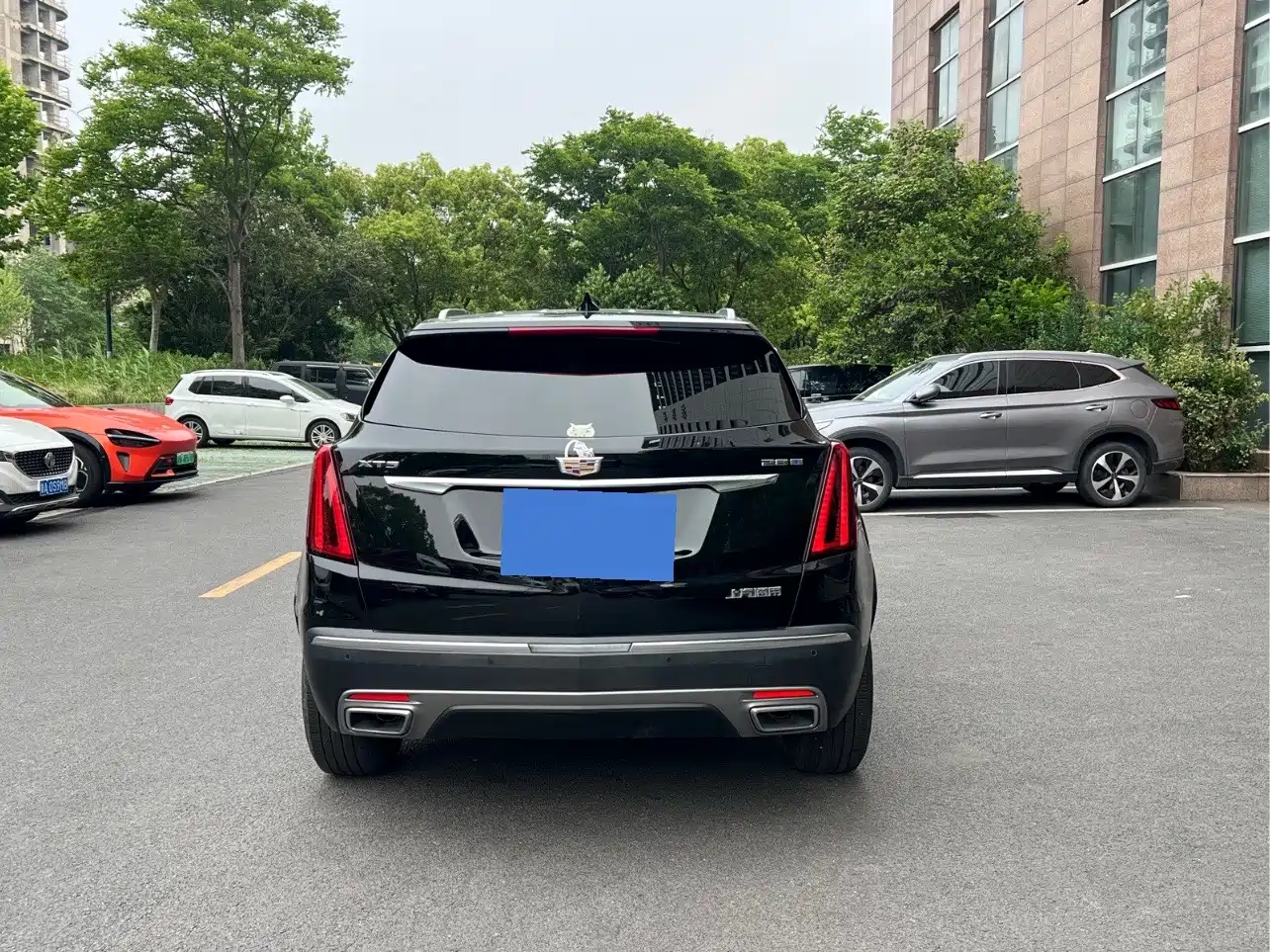 Cadillac XT5 2022 2.0T 2WD Luxury фото 5