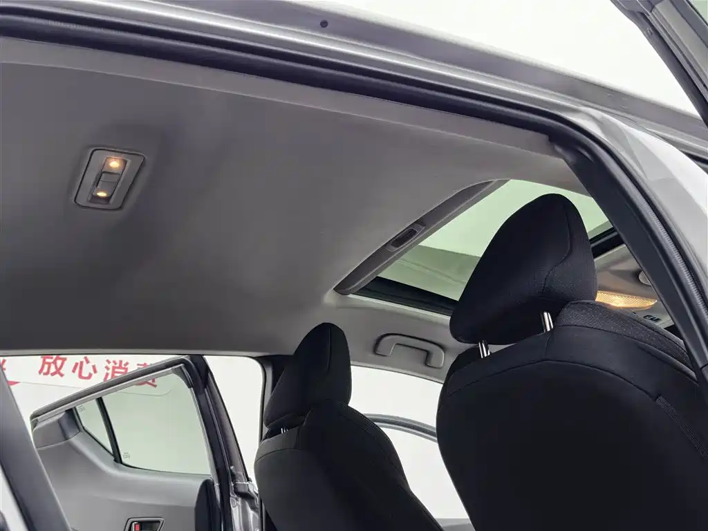 Toyota IZOA 2021 2.0L Yixing Edition фото 21