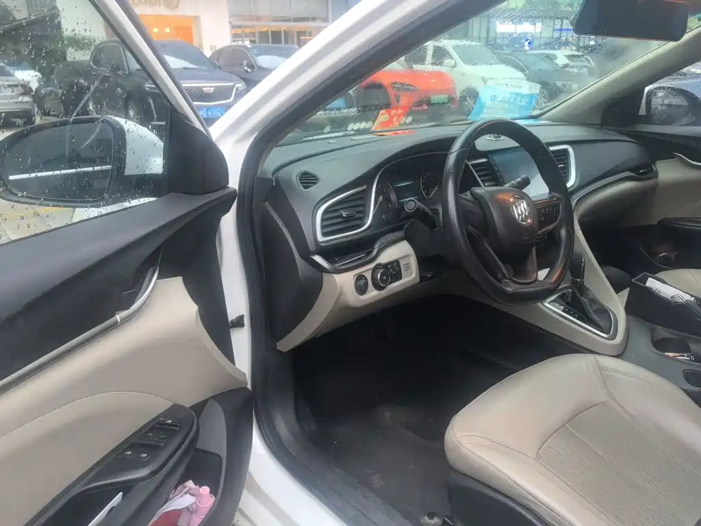 Фото 13 - Buick Excelle