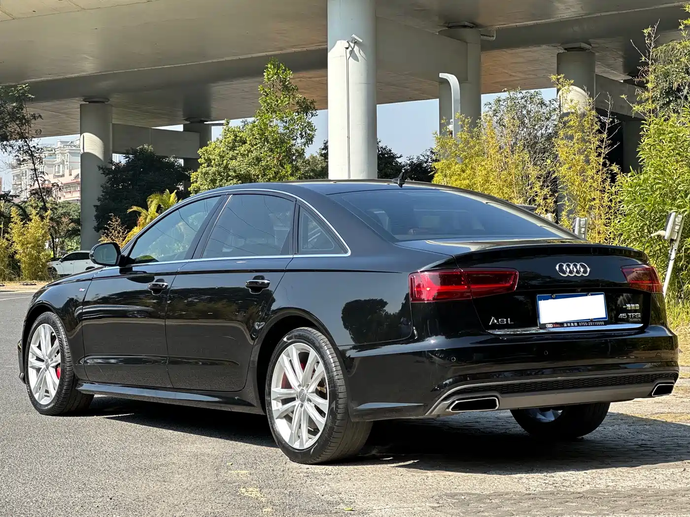 Audi A6L 2018 30th Anniversary 45 TFSI quattro Sport фото 6