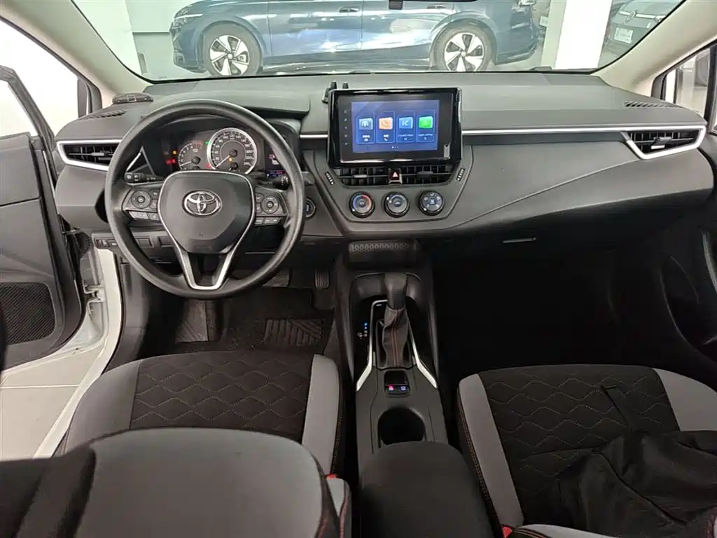 Toyota Corolla 2023 1.2T Pioneer Edition фото 10