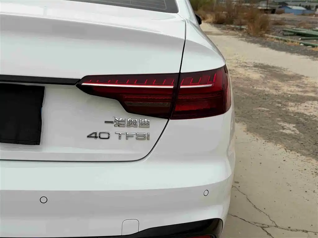 Audi A4L 2024 40 TFSI Luxury Dynamic фото 16