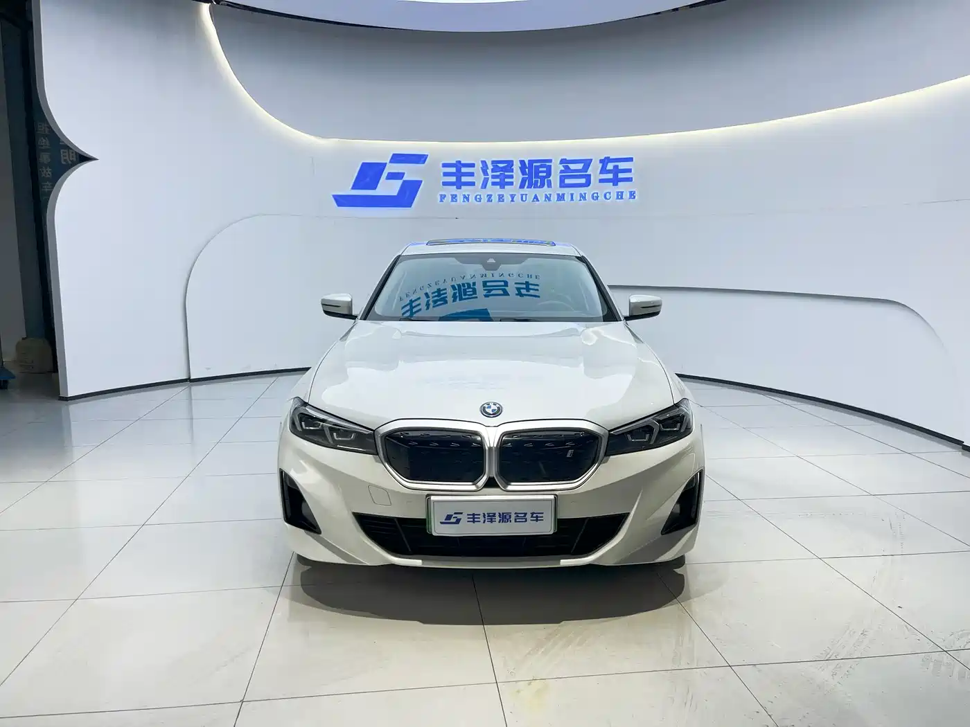 BMW i3 2024 eDrive 35 L фото 4
