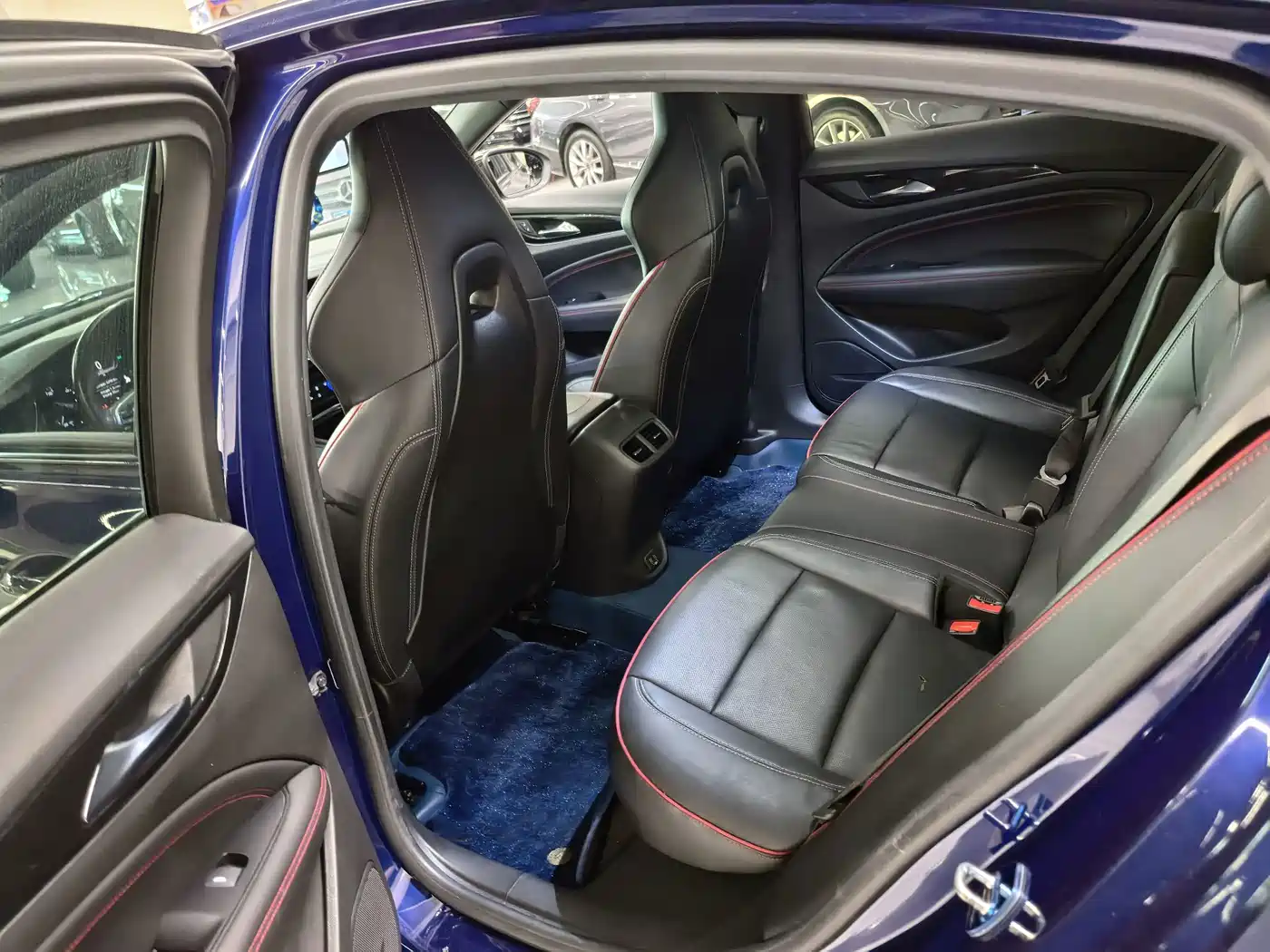 Фото 8 - Buick Regal