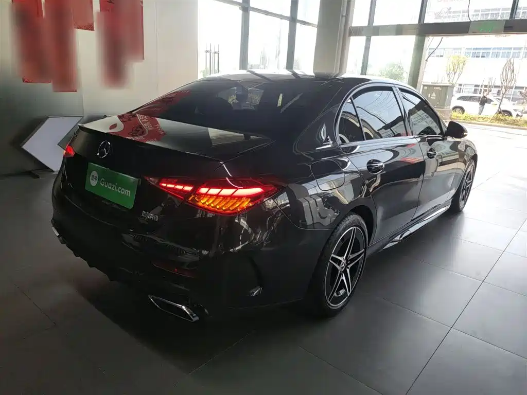 Mercedes-Benz C-Class 2023 Facelift C 260 L Night Sport Edition фото 7