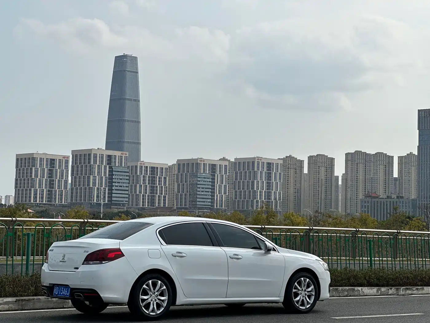 Peugeot 508 2015 1.6THP Auto Excellence Edition фото 26