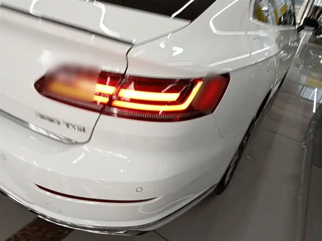Volkswagen FAW-Volkswagen CC 2021 380TSI Eye-catching Edition фото 8