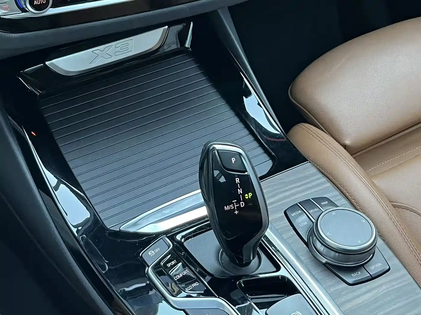 BMW X3 2020 xDrive28i Luxury Package фото 10