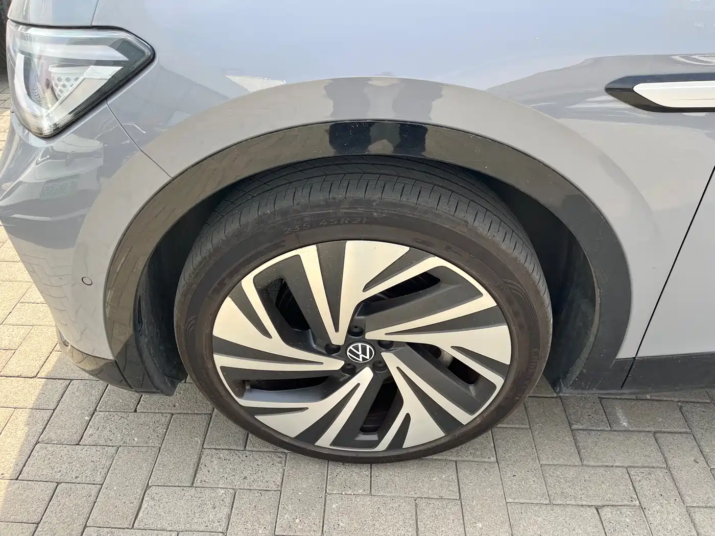 VOLKSWAGEN ID.4 CROZZ