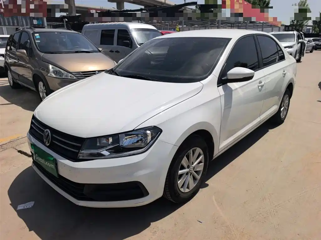 VOLKSWAGEN SANTANA