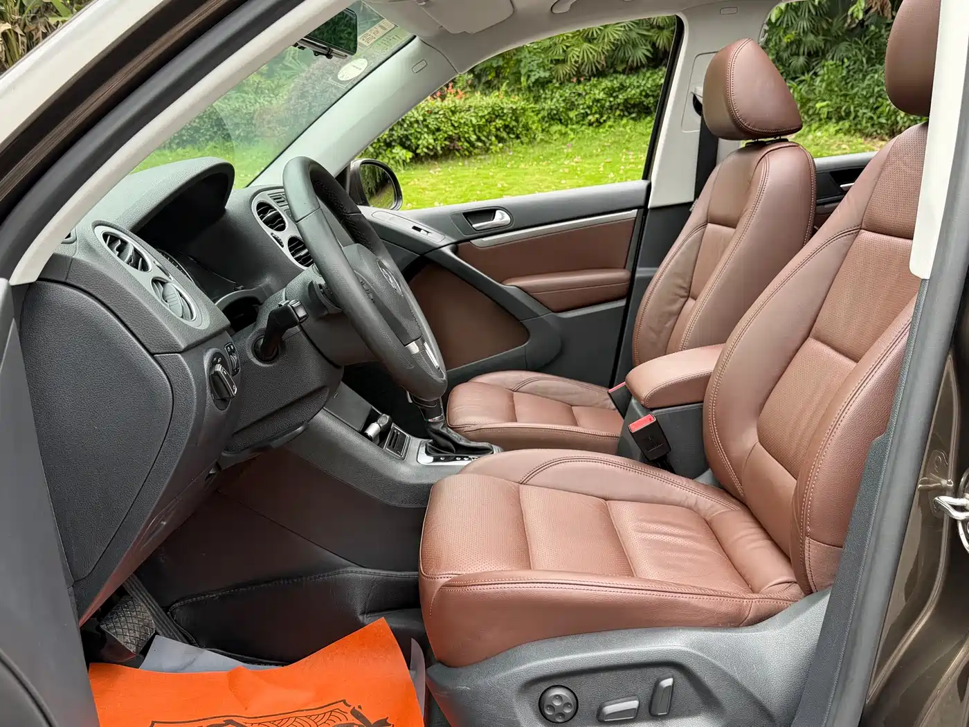 Volkswagen Tiguan 2013 1.8TSI Automatic 2WD Luxury Model фото 4