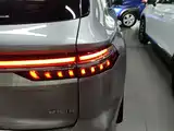 Фото 8 - Geely Monjaro