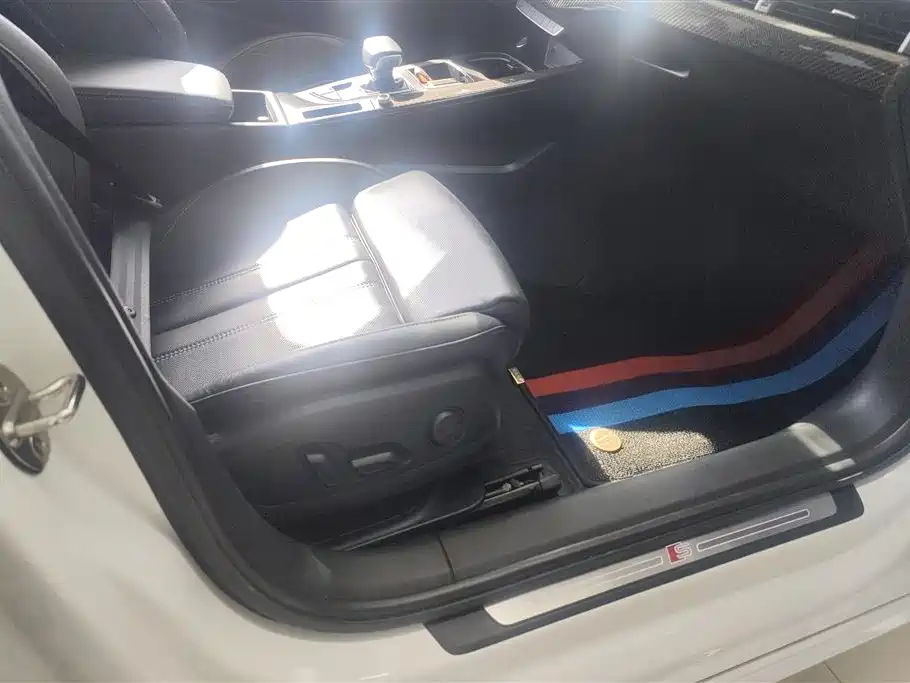 Audi A4L 2020 40 TFSI Fashion Elegance фото 8
