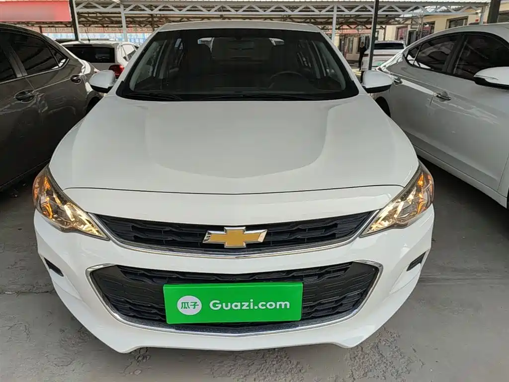 Chevrolet Cavalier 2019 320 Manual Enjoyment Edition фото 3