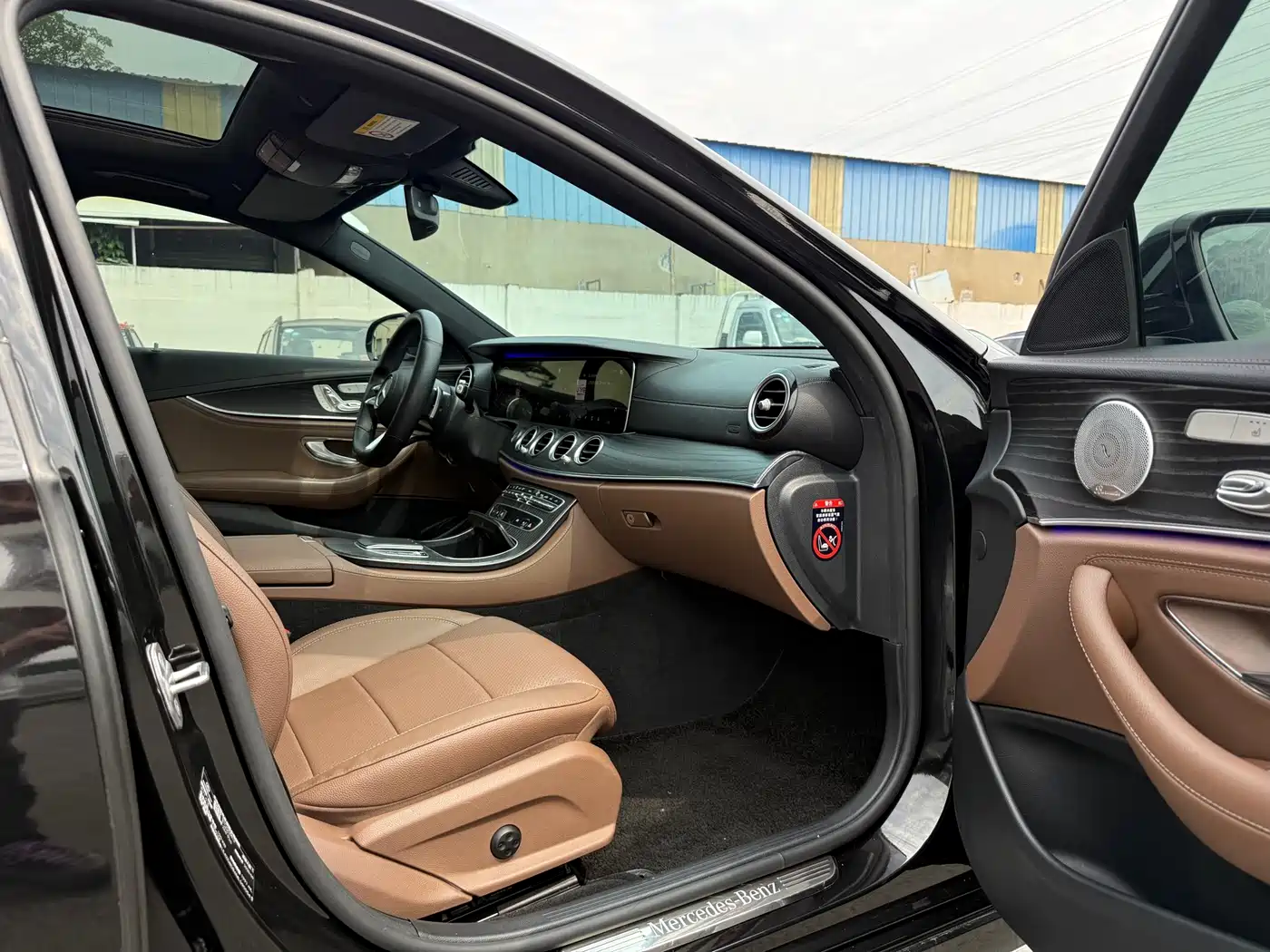 Mercedes-Benz E-Class 2021 E 300 L Sport Fashion фото 17